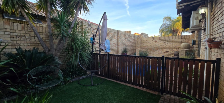 3 Bedroom Property for Sale in Wilkoppies North West